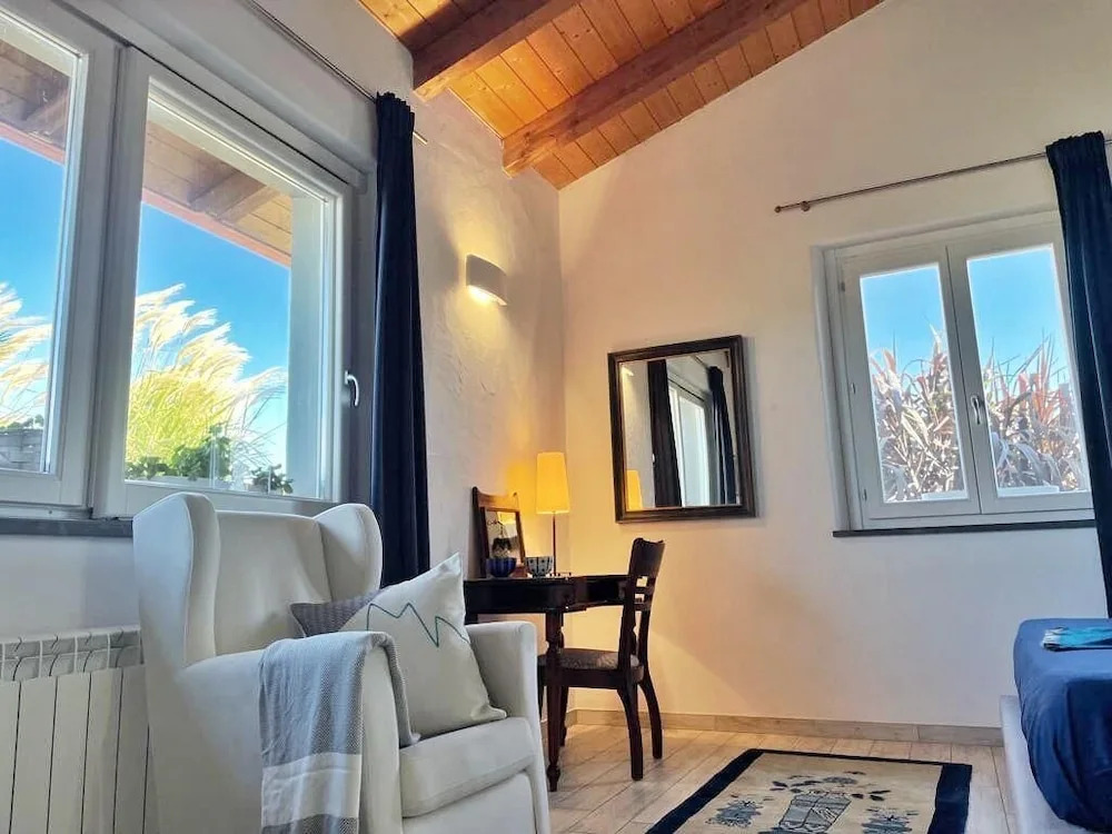Is Cheas wine farm boutique hotel