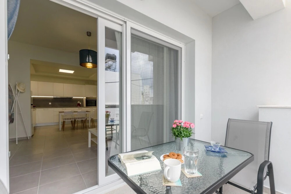 Seashell Apt 2