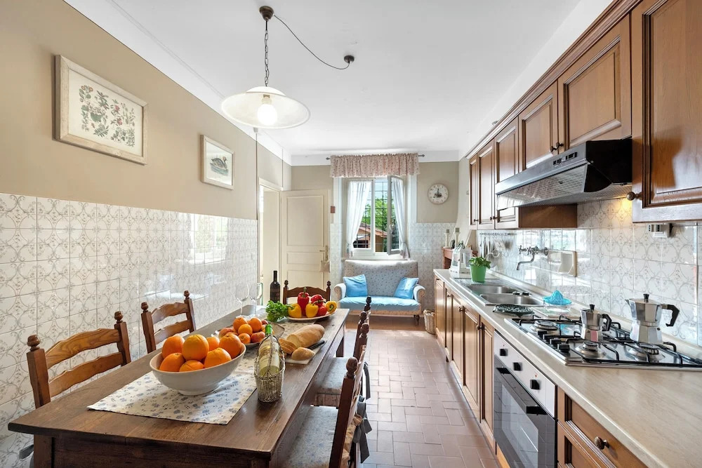 Villa Ortensie Garden with amazing view - Happy Rentals