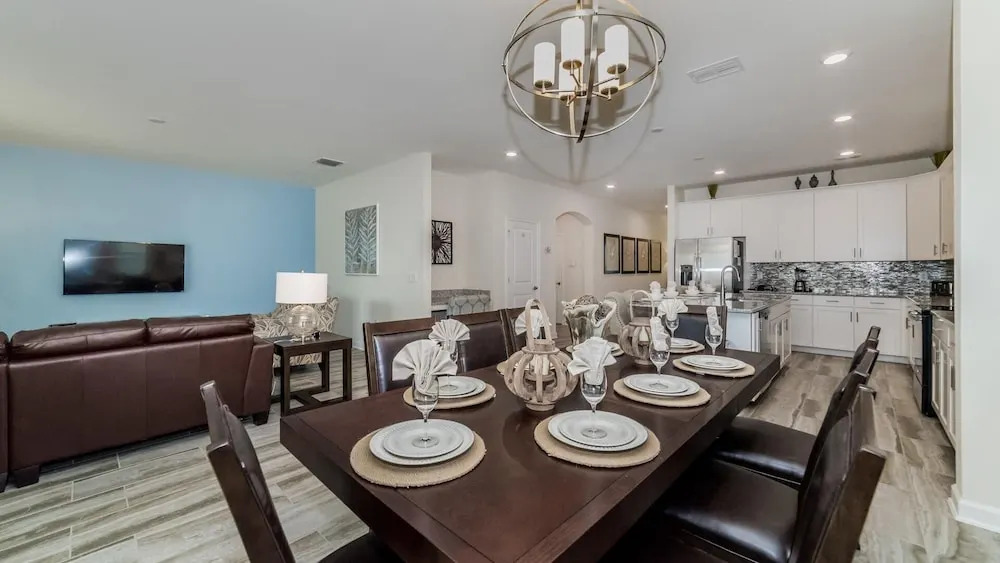 1638 Moon Valley Drive