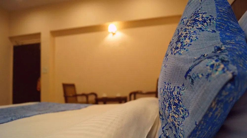 Park Square by ShriGo Hotels