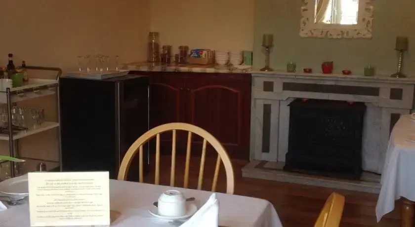 Cronins B&B