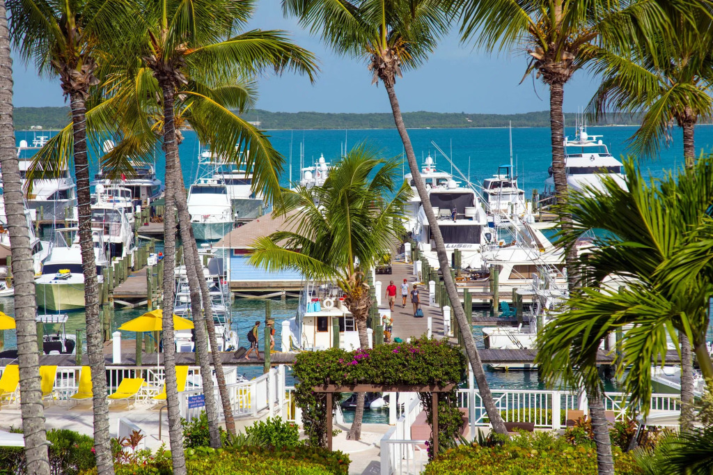 Romora Bay Resort & Marina