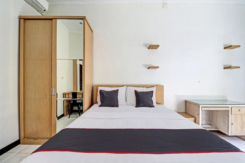 Capital O 92705 Lea Residence Dago Syariah