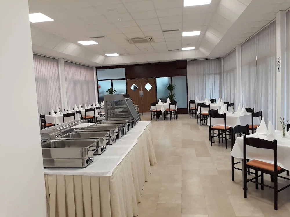 Hotel Albamaris