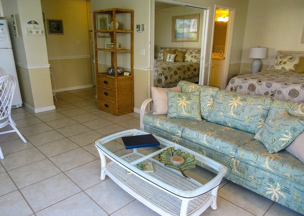 Estero Beach & Tennis 307a 1 Bedroom Condo