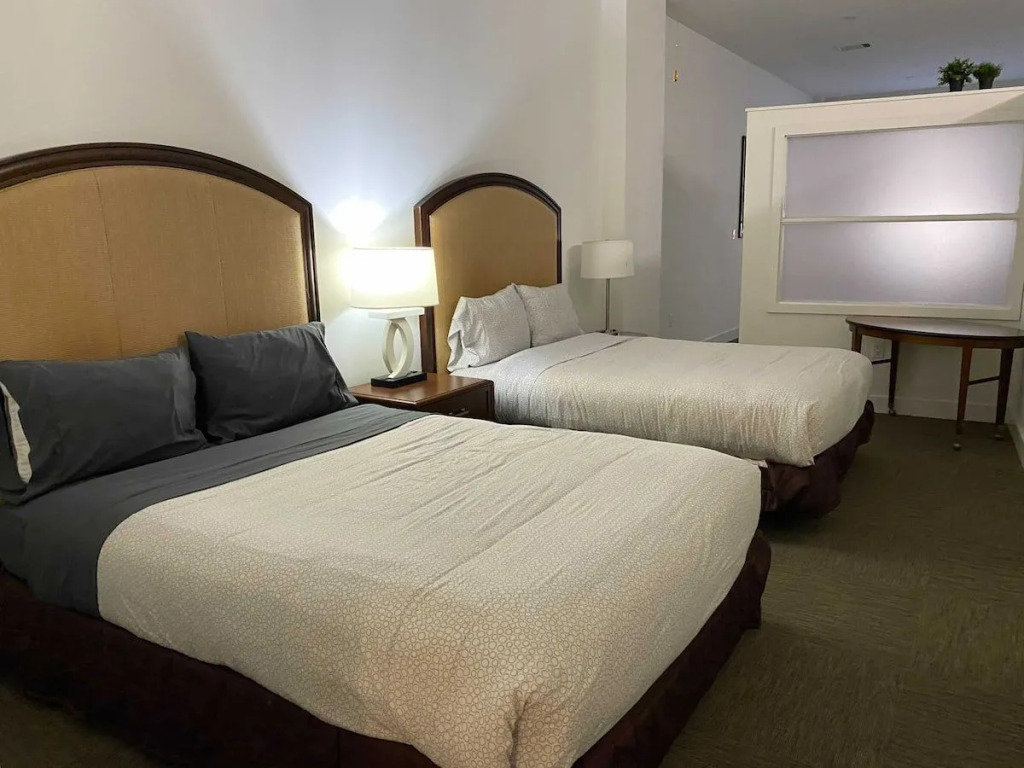 Great Value 1 Bedroom Apartment! Fast Wifi!