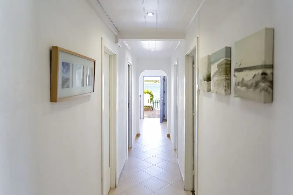 Villa Lydia in Faro With 3 Bedrooms and 1 Bathrooms