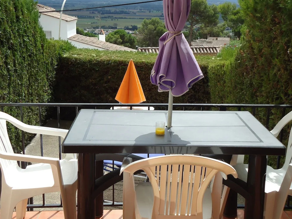 Pleasing Holiday Home in La Torre Vella With Swimming Pool