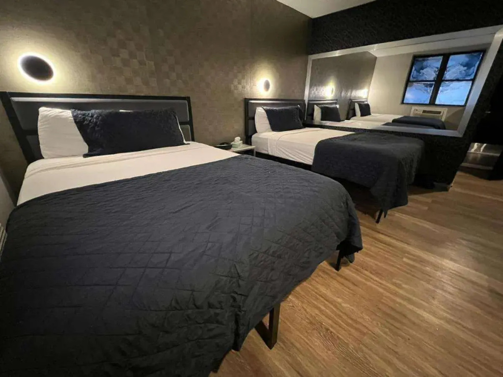 Cabana Hotel Yankee Stadium