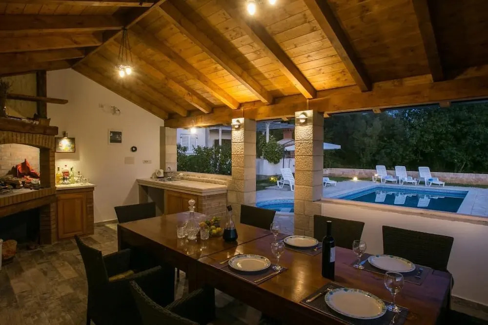 Holiday Home Luce