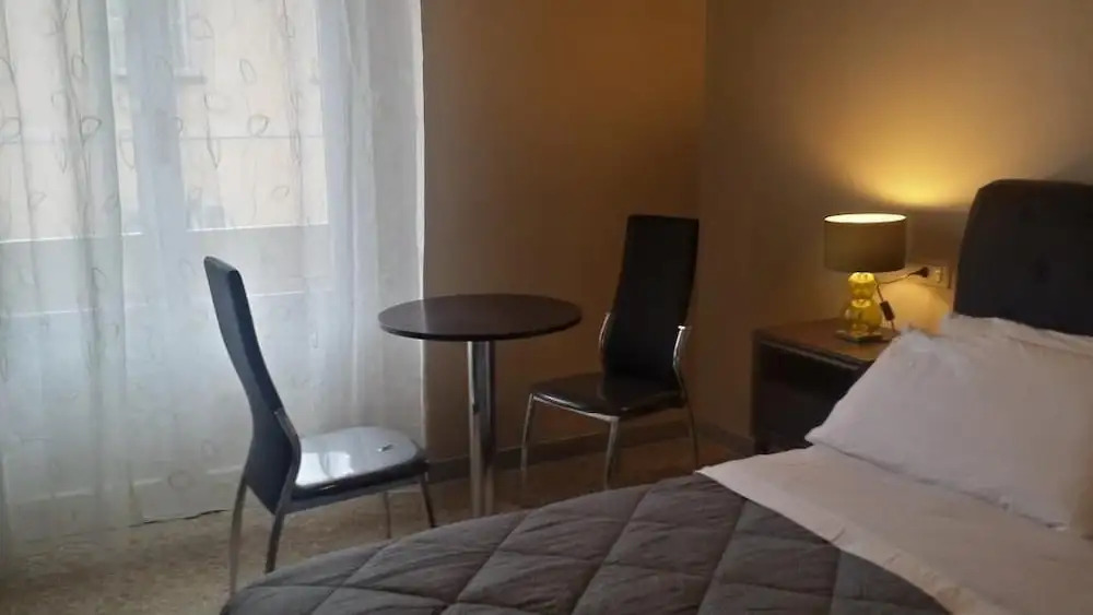 B&B Scalinata Leopardi