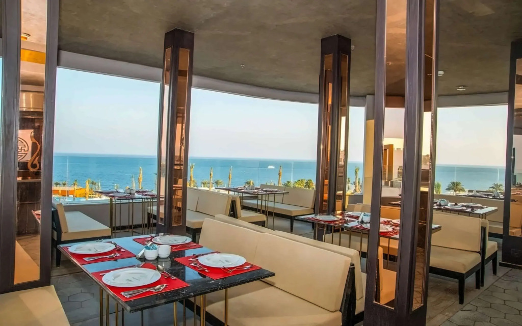 Posh Club by SUNRISE Diamond Beach