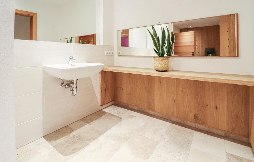 Stunning Apartment in Innsbruck With Wifi