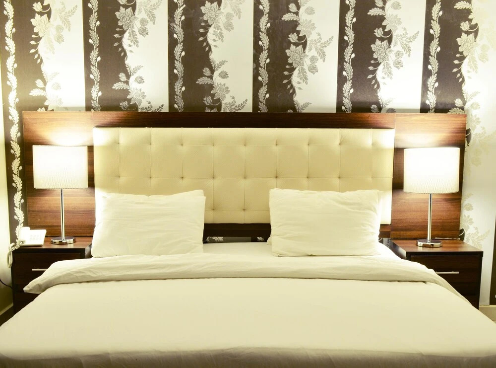 Lancaster Hotel Apartments-Gardens