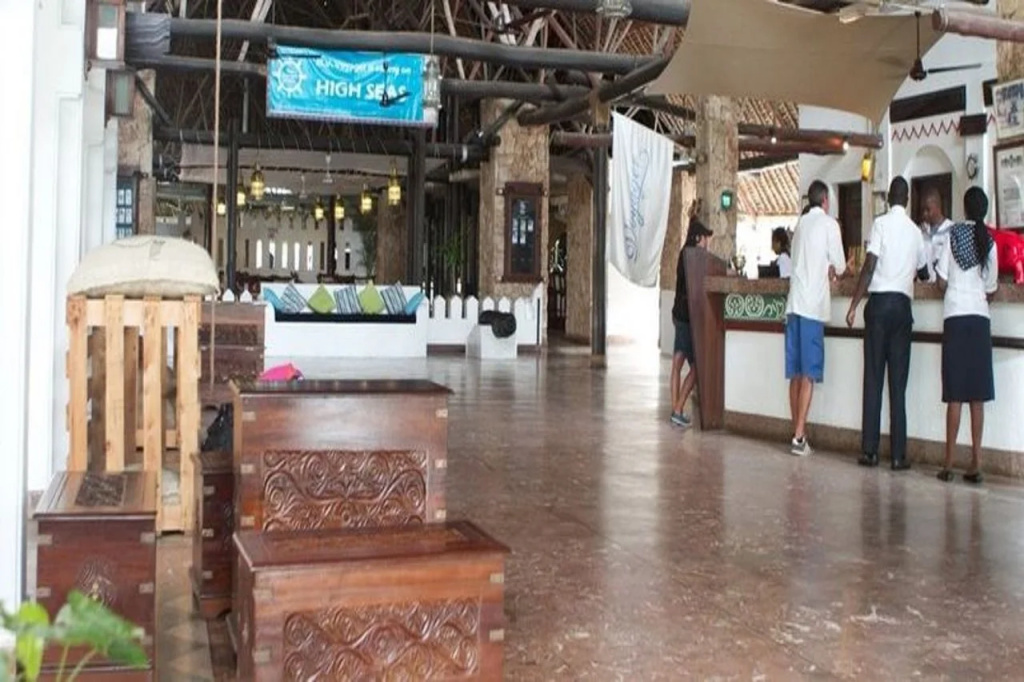 Voyager Beach Resort