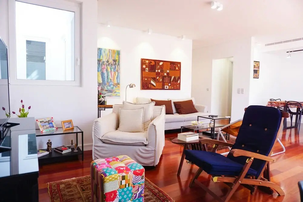 Gulbenkian Terrace Bright Luxury Apt