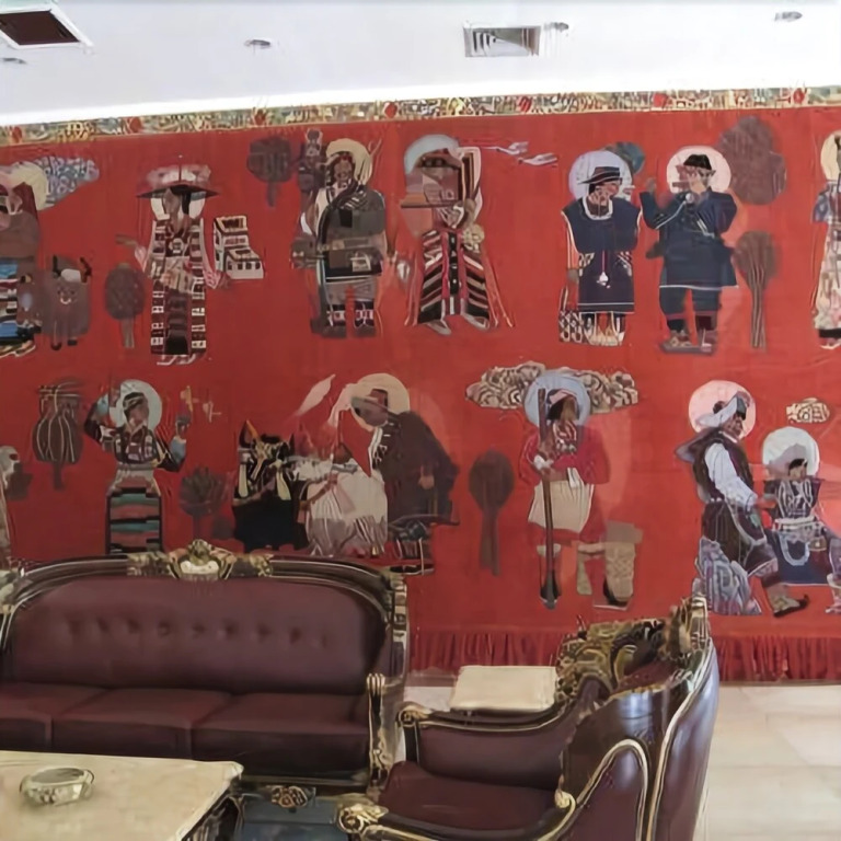 Shang Ba La Hotel
