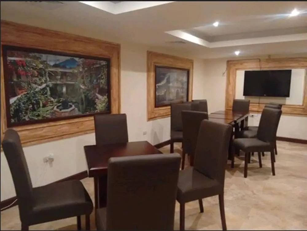 Hotel Genessis