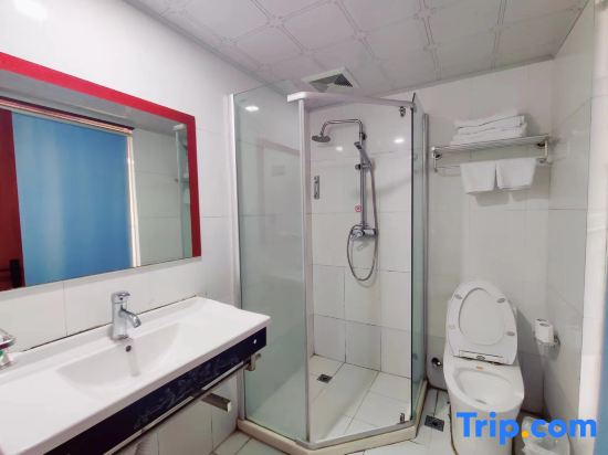 Yinhe Business Hotel