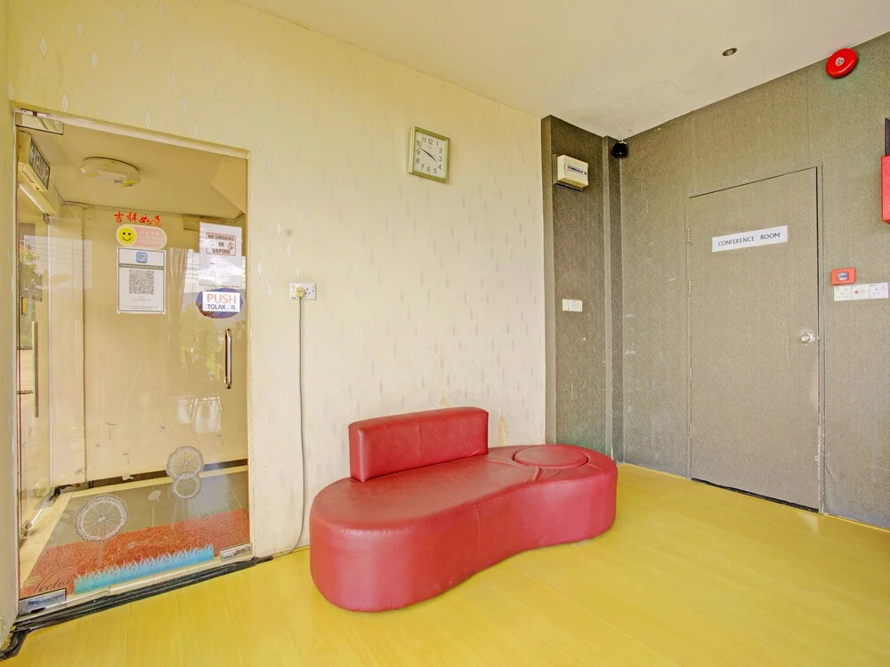 OYO 90597 Delightful Holiday Inn