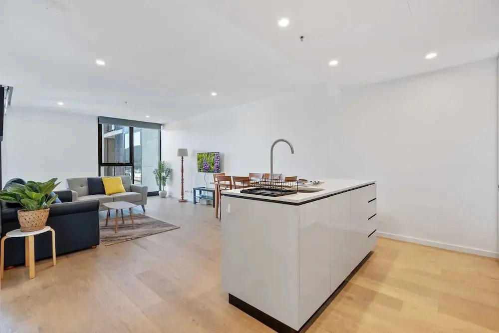Sleek 1-bed Canberra Flat With Gym & Sauna Access