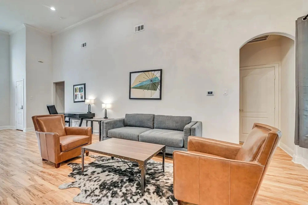 Fire Pit + Spacious Yard: Irving Family Home