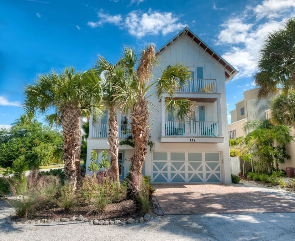 Ocean Walk Apartment 4