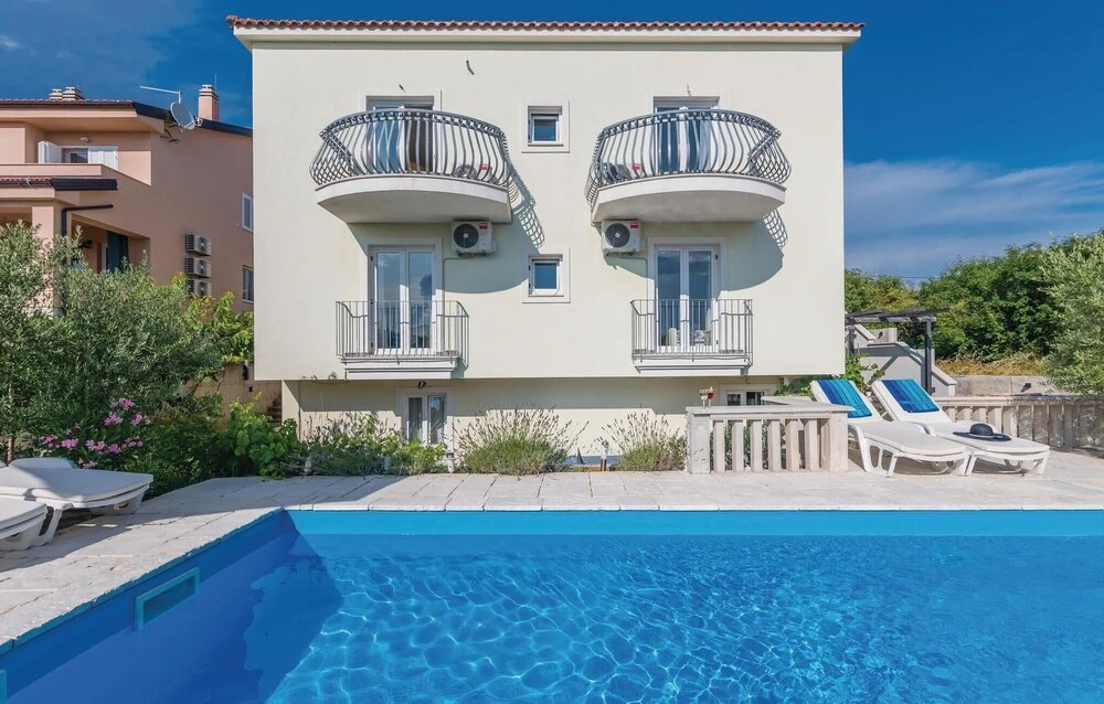 Nice Home In Linardici