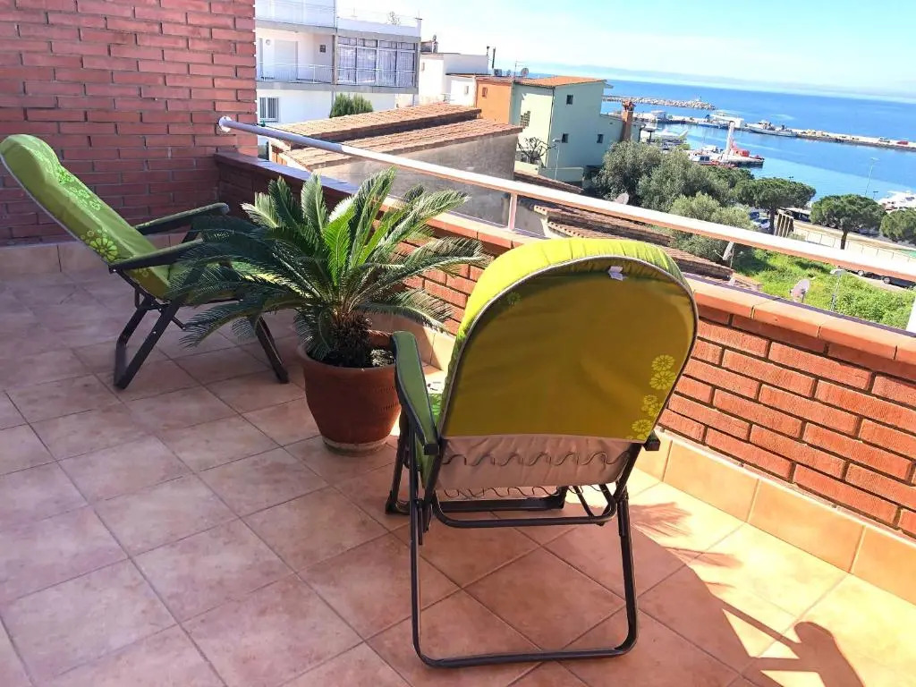 NAUTICA 10 - Apartamento terraza con vistas al mar - aire acondicionado - cerca puerto, playa y centro