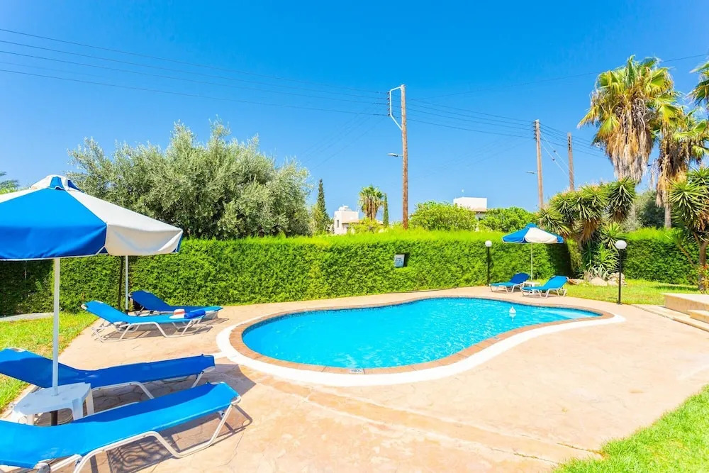 Villa Fostira Large Private Pool Walk to Beach A C Wifi Eco-friendly - 2402