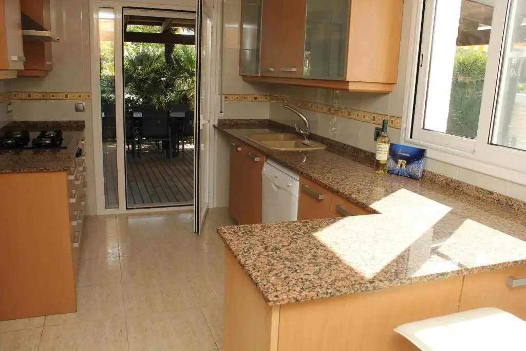 Riumar "Primavera", 50m to beach, private pool, On-Site-Service, dog beach