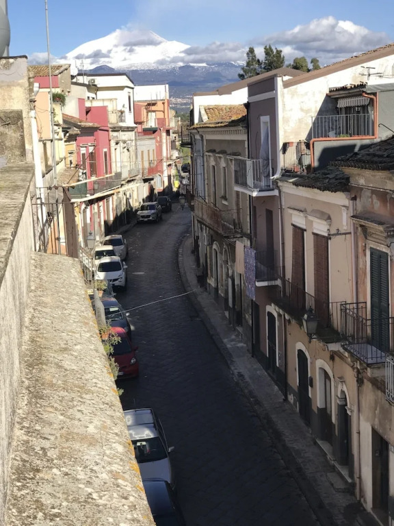 Motta Palace Apartments & Rooms