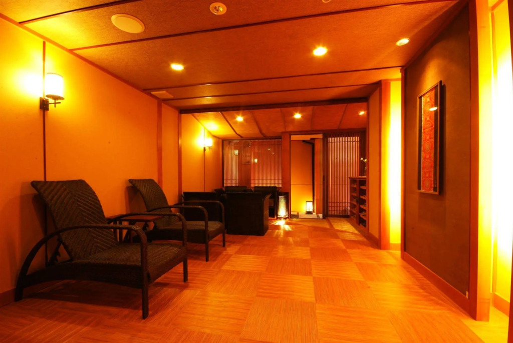 Kyoto Arashiyama Onsen Ryokan Hanaikada