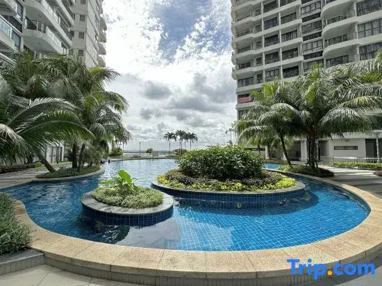 Superb Seaview 3 Balcony Country Garden Danga Bay near CIQ JB | 3B2B