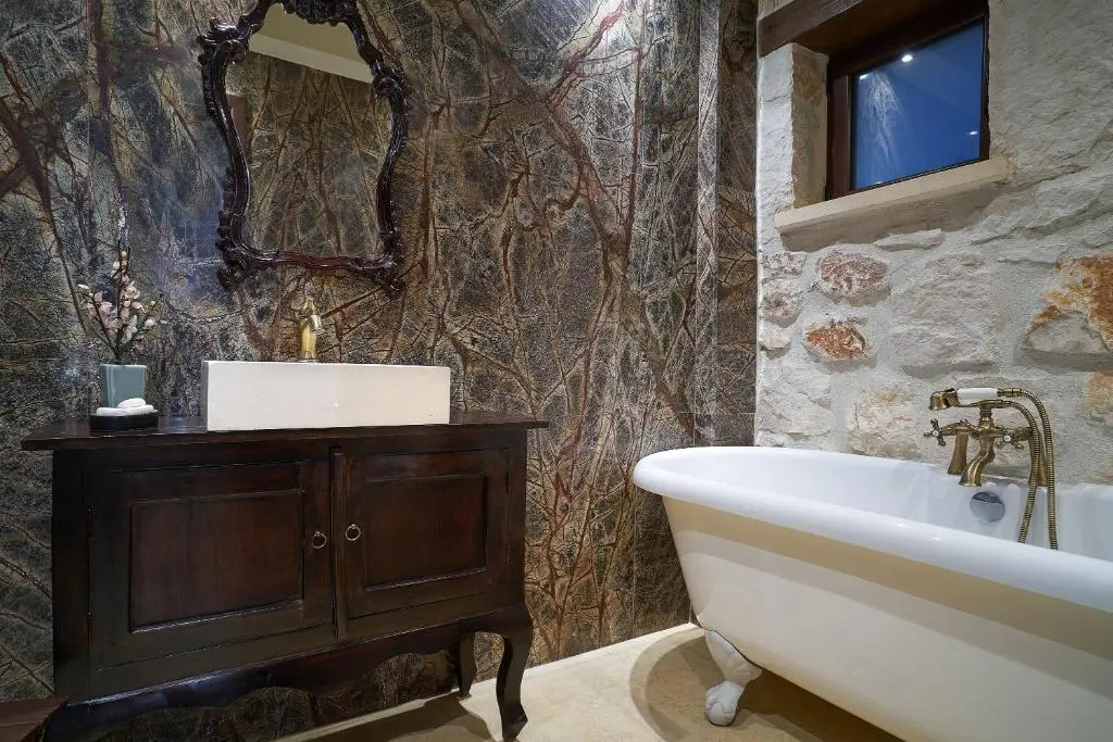 Palazzo Di P Villa, World 5th Award