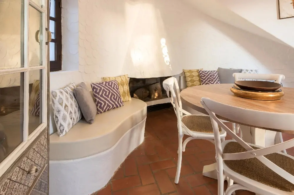Casa Negret with panoramic Sunset views