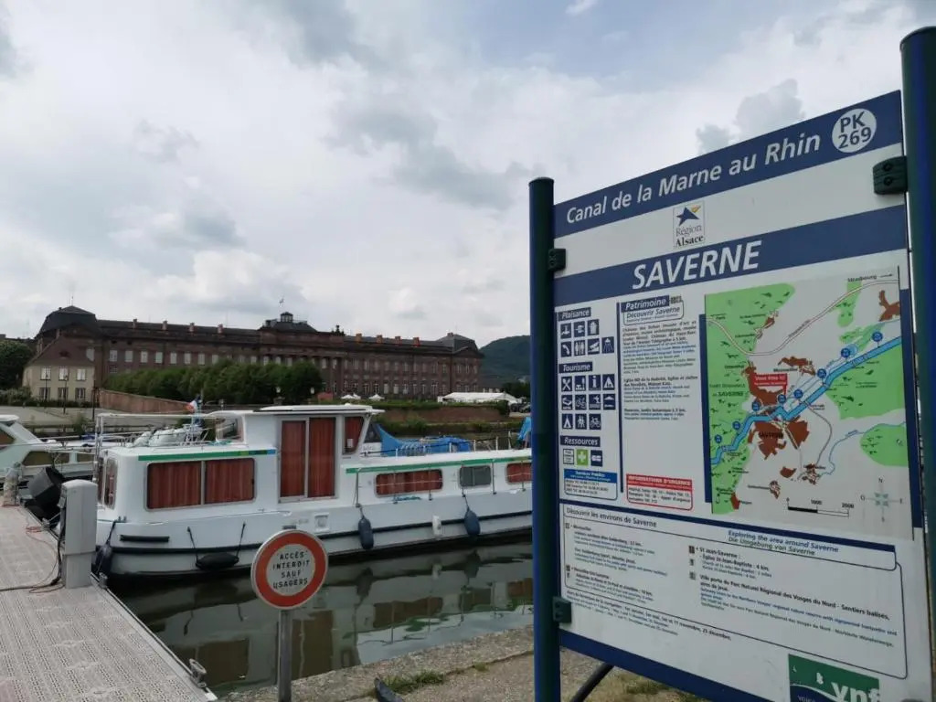 Maison Bleue