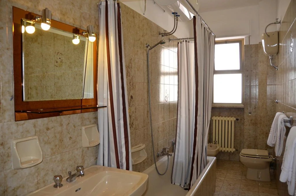 Hotel A-14