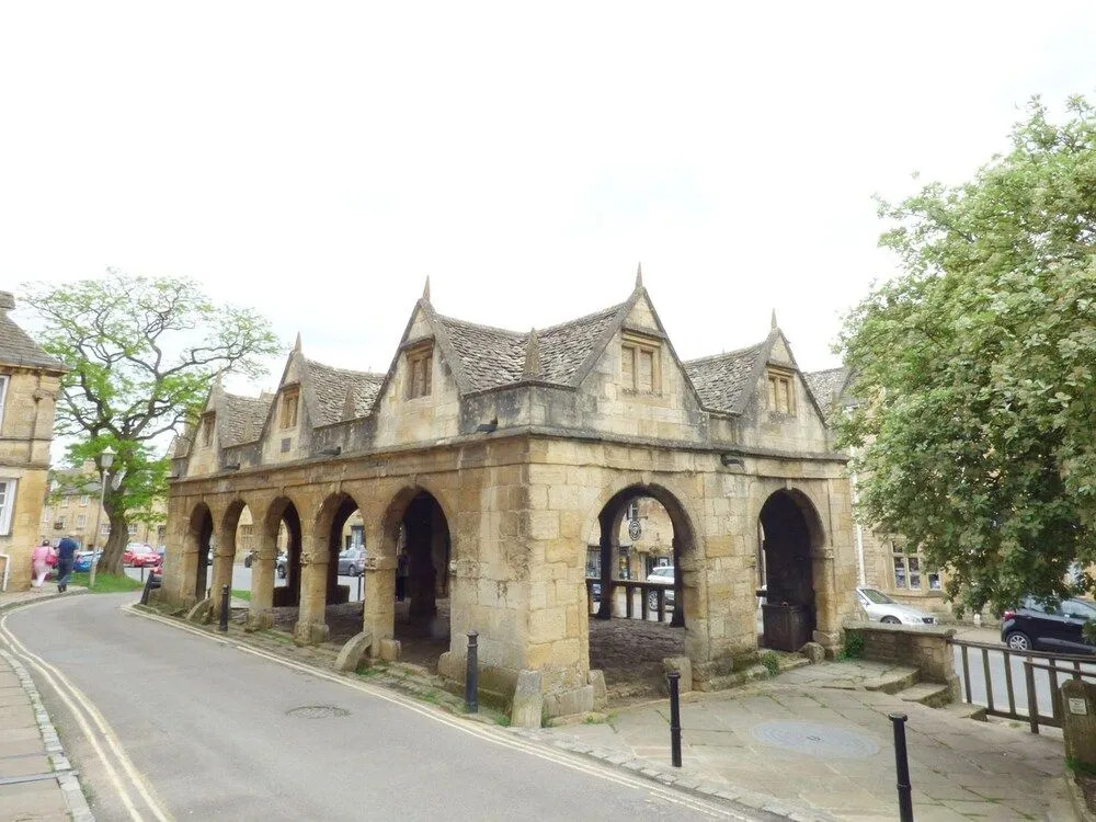 25 Shakespeare Street