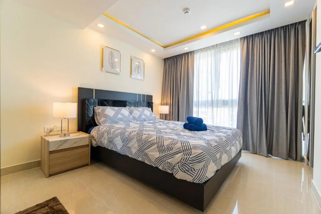 Centara Avenue Residence by Patsamon