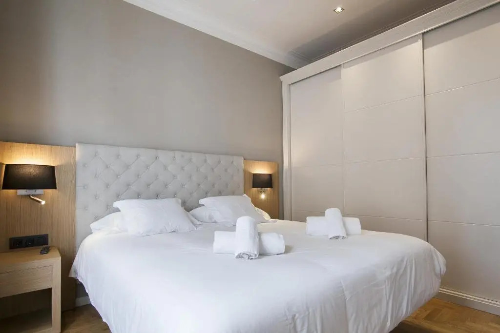Tendency Sagrada Familia Luxury