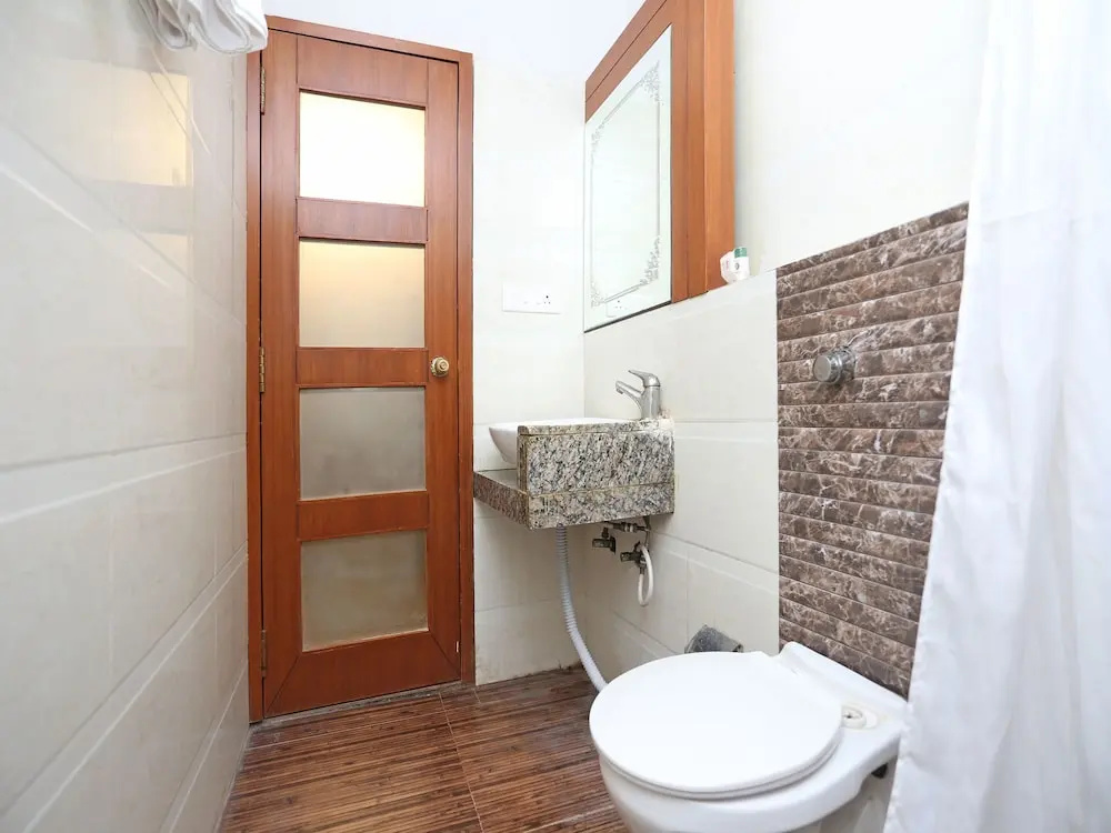 OYO 4454 B&B Hotel