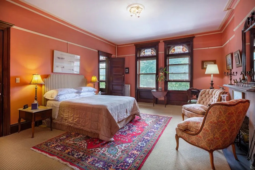 Suites in a Manhattan Mansion