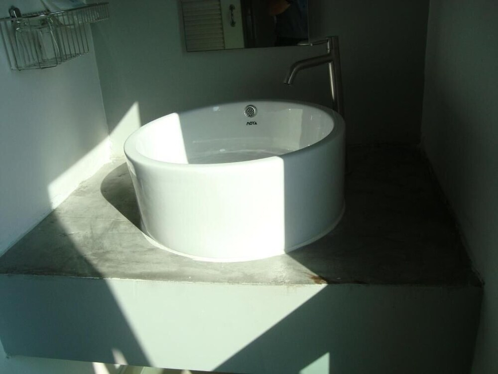 L42 Hostel Suvarnabhumi Airport