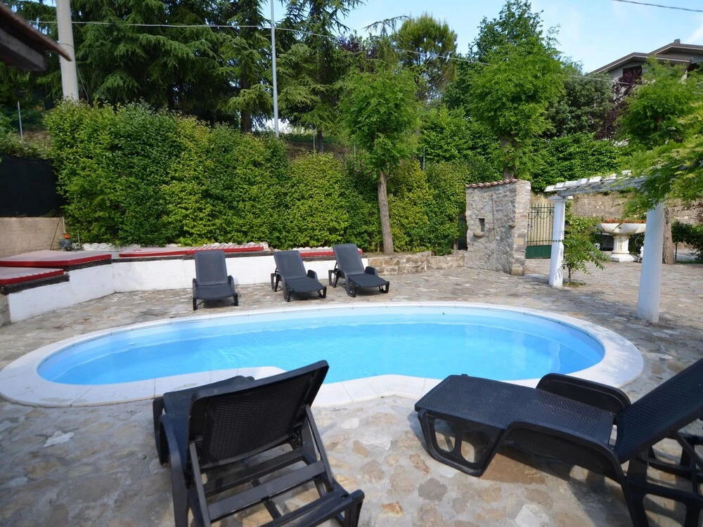 Beautiful Villa With Private Swimming Pool, Garden and Panoramic View 10-5