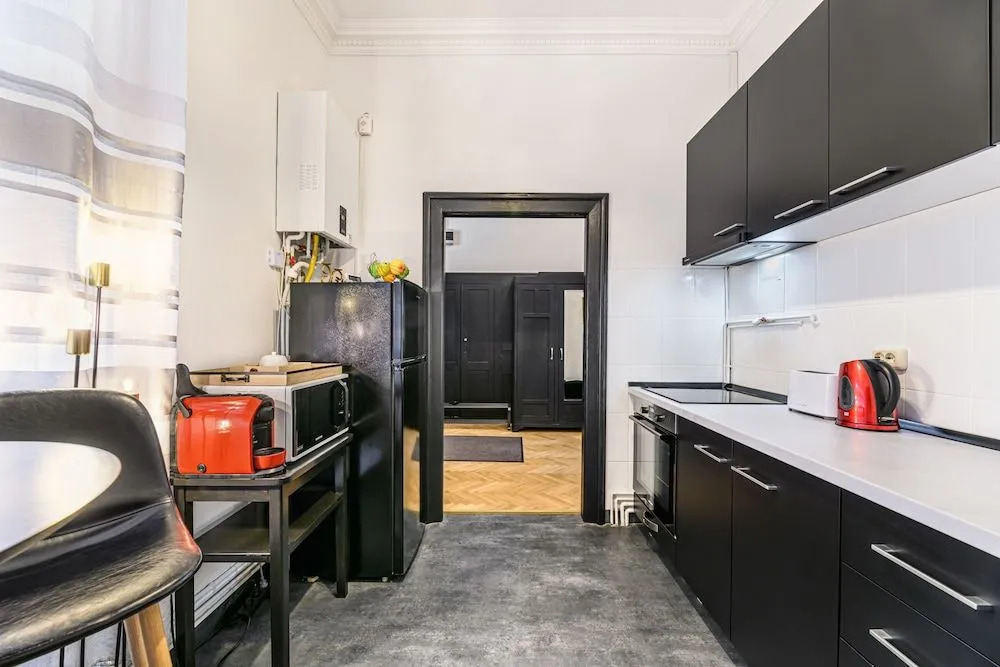 Colins Place
