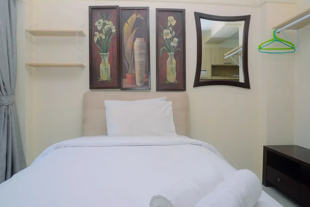 Comfy with City View Studio at Tifolia Apartment