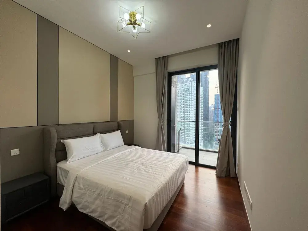 The Manor Residence KLCC by Five Senses
