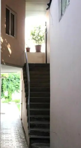 Le Petit Hotel
